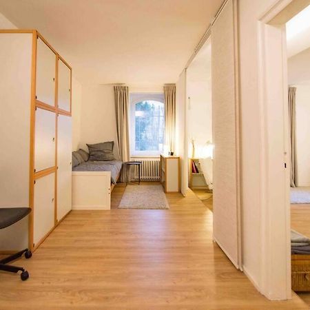 Ground Floor In Villa In Charlottenburg Garden View เบอร์ลิน ภายนอก รูปภาพ