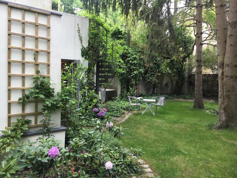 Ground Floor In Villa In Charlottenburg Garden View เบอร์ลิน ภายนอก รูปภาพ