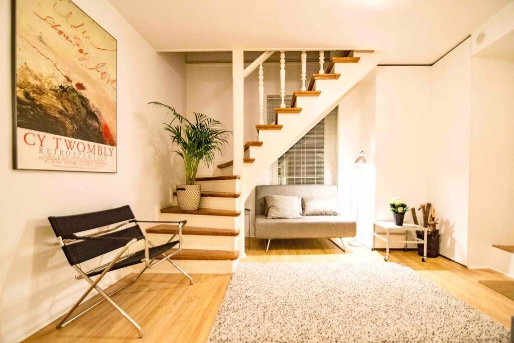 Ground Floor In Villa In Charlottenburg Garden View เบอร์ลิน ภายนอก รูปภาพ